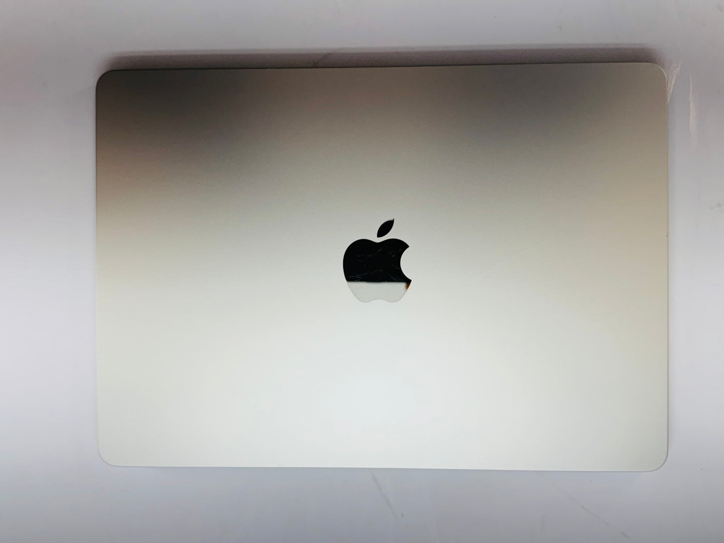 Apple 2022 MacBook Air M2 13.6" (10-Core GPU) 16GB RAM 1TB SSD - READ