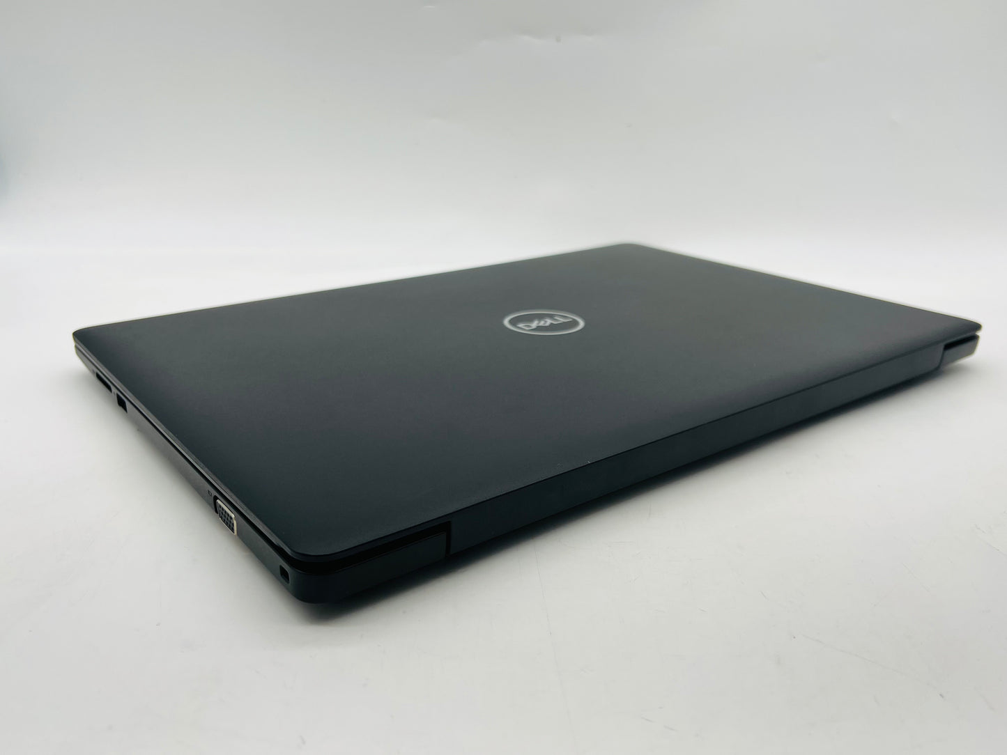 Dell Latitude 3500 15.6'' 1.6GHz Intel i5-8265U 8GB RAM 256GB SSD - Very Good