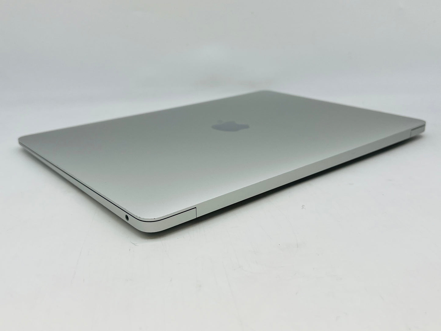 Apple 2020 MacBook Air M1 3.2GHz (8-Core GPU) 16GB RAM 2TB SSD - Very good