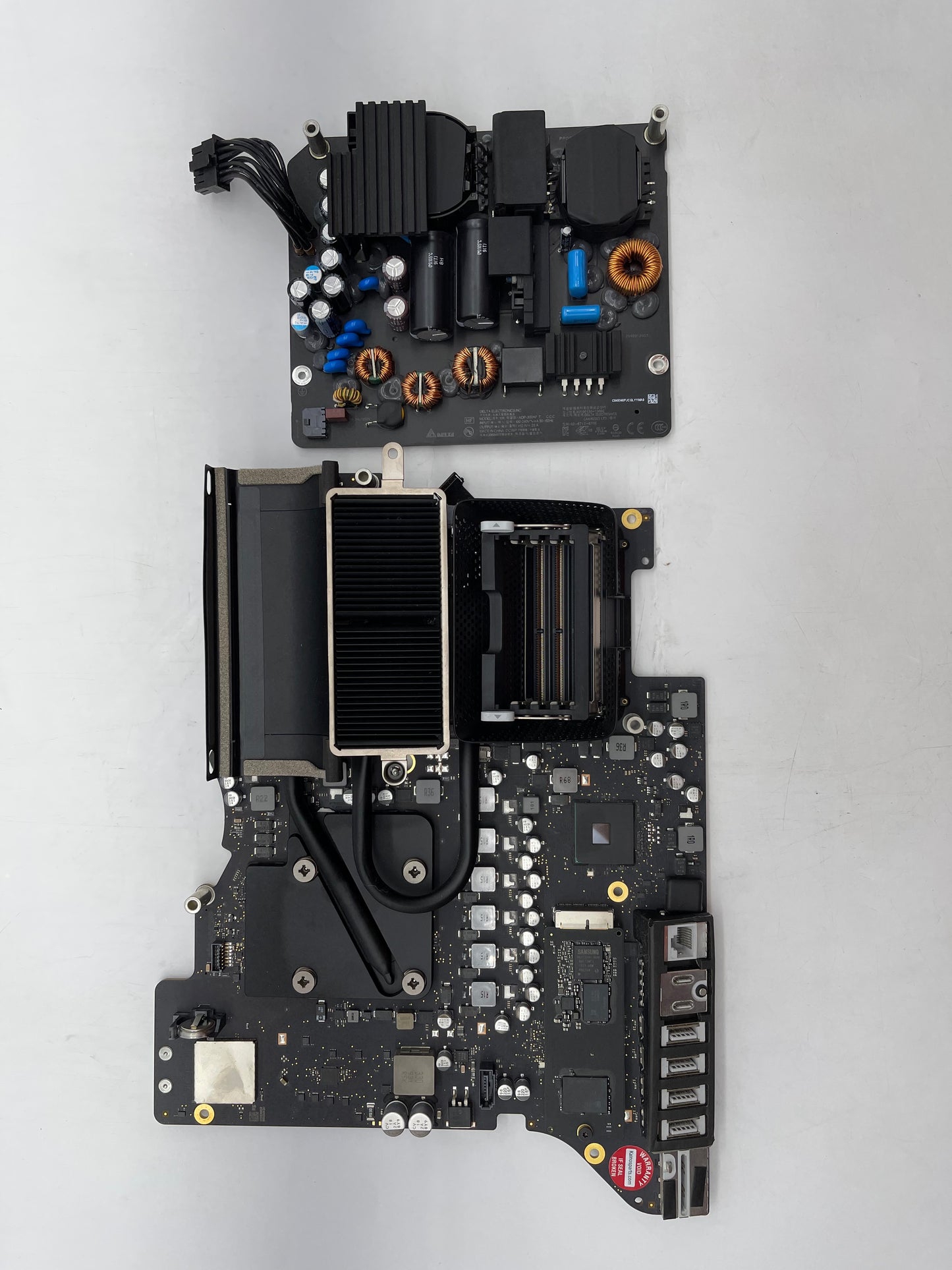 Apple 2019 iMac 27 in "Logic Board" 3.0GHz 6-Core i5 1TB Fusion Drive RP570X 4GB