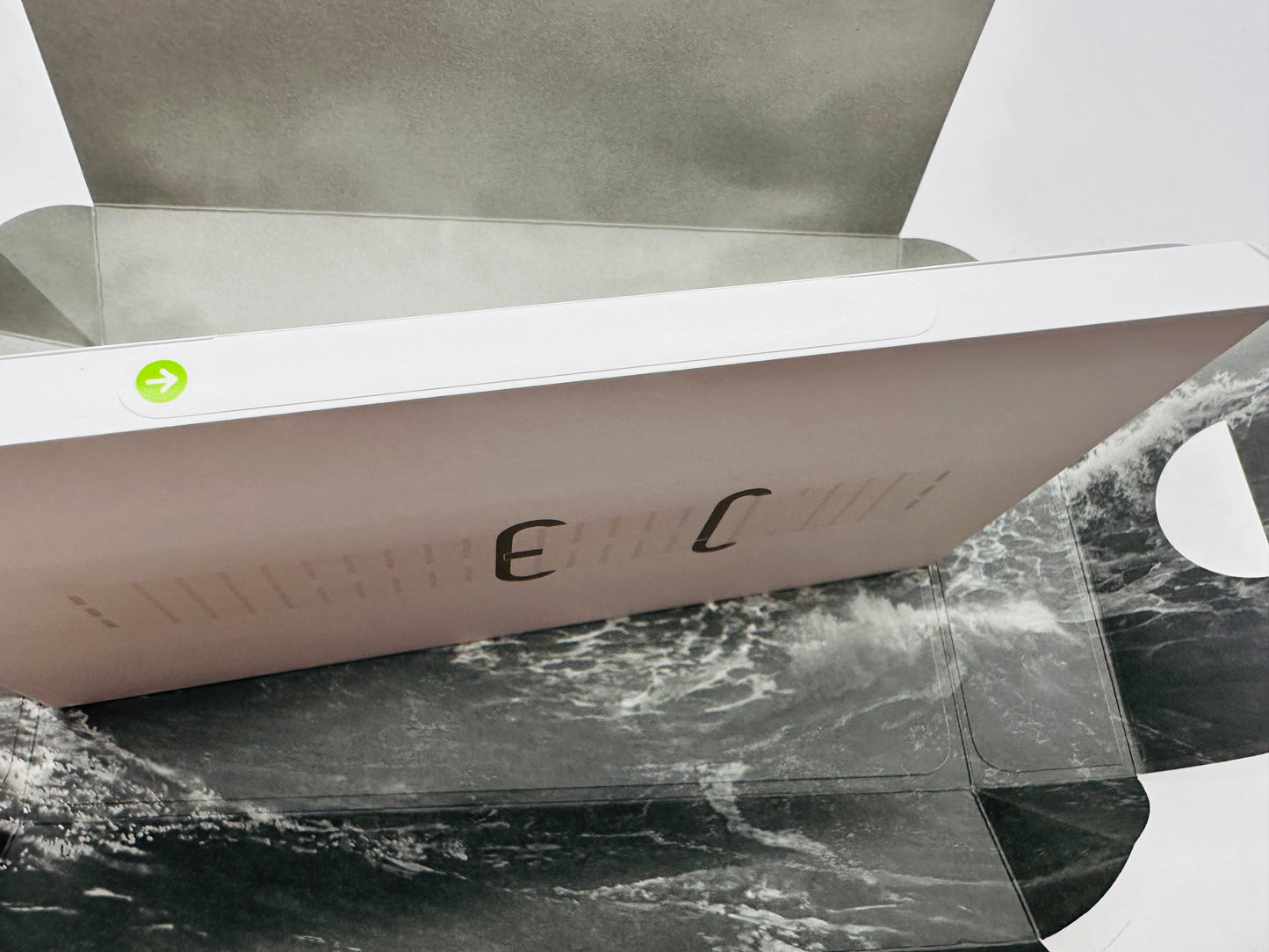 Apple 2023 Apple watch Ultra 2 49MM Titanuime case with white Ocean Band - New