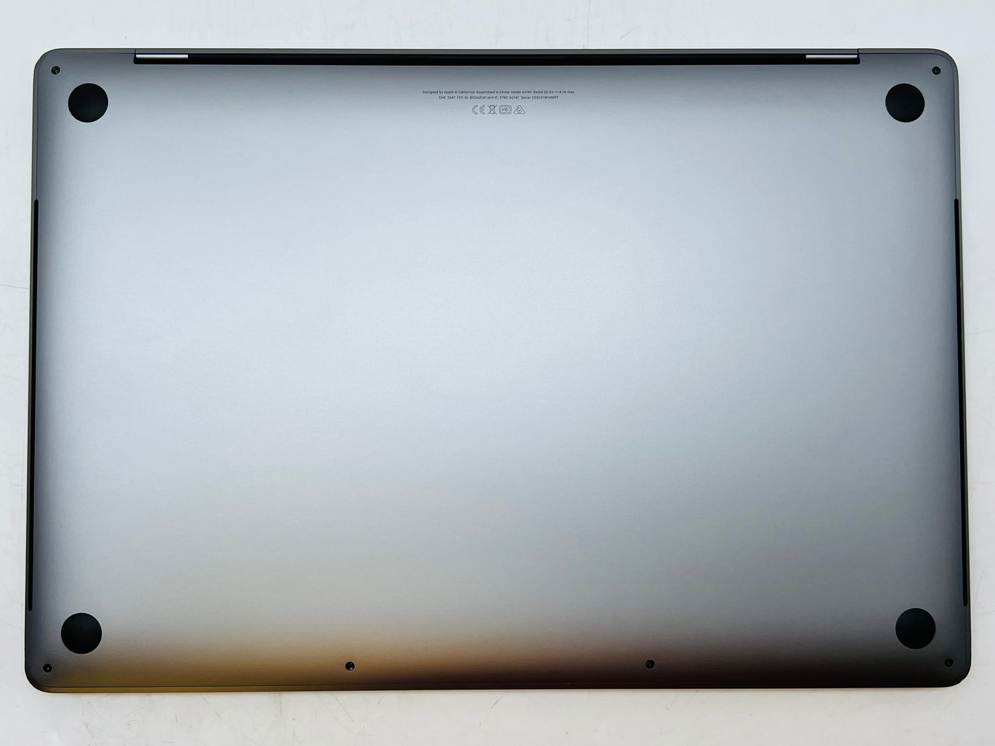 #3 Apple 2018 MacBook Pro 15" 2.2GHz 6-Core i7 16GB 256GB SSD RP555X 4GB ( Grade B)