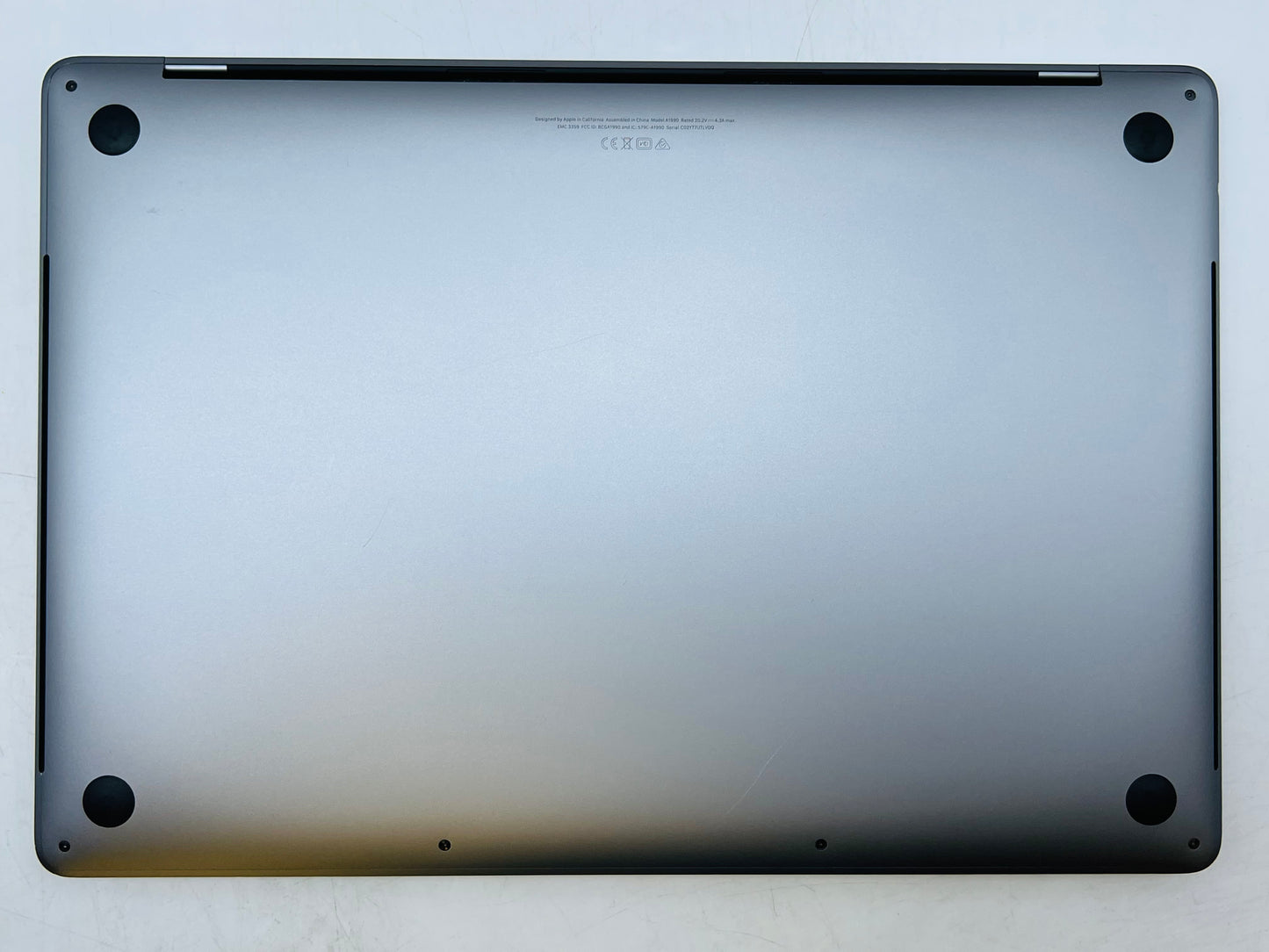 #2 Apple 2018 15 in MacBook Pro TB 2.2GHz i7 32GB 256GB SSD RP555X 4GB