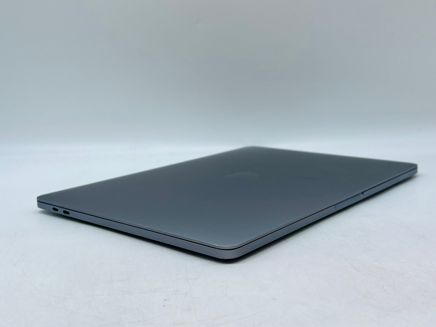 Apple 2017 13 in MacBook Pro TB 3.1GHz Dual-Core i5 8GB RAM 256GB SSD IIPG640