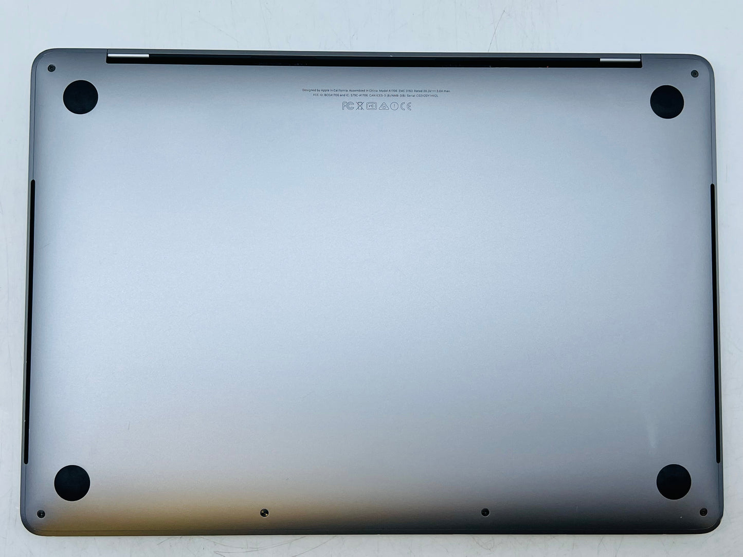 Apple 2017 13 in MacBook Pro TB 3.1GHz Dual-Core i5 8GB RAM 256GB SSD IIPG640
