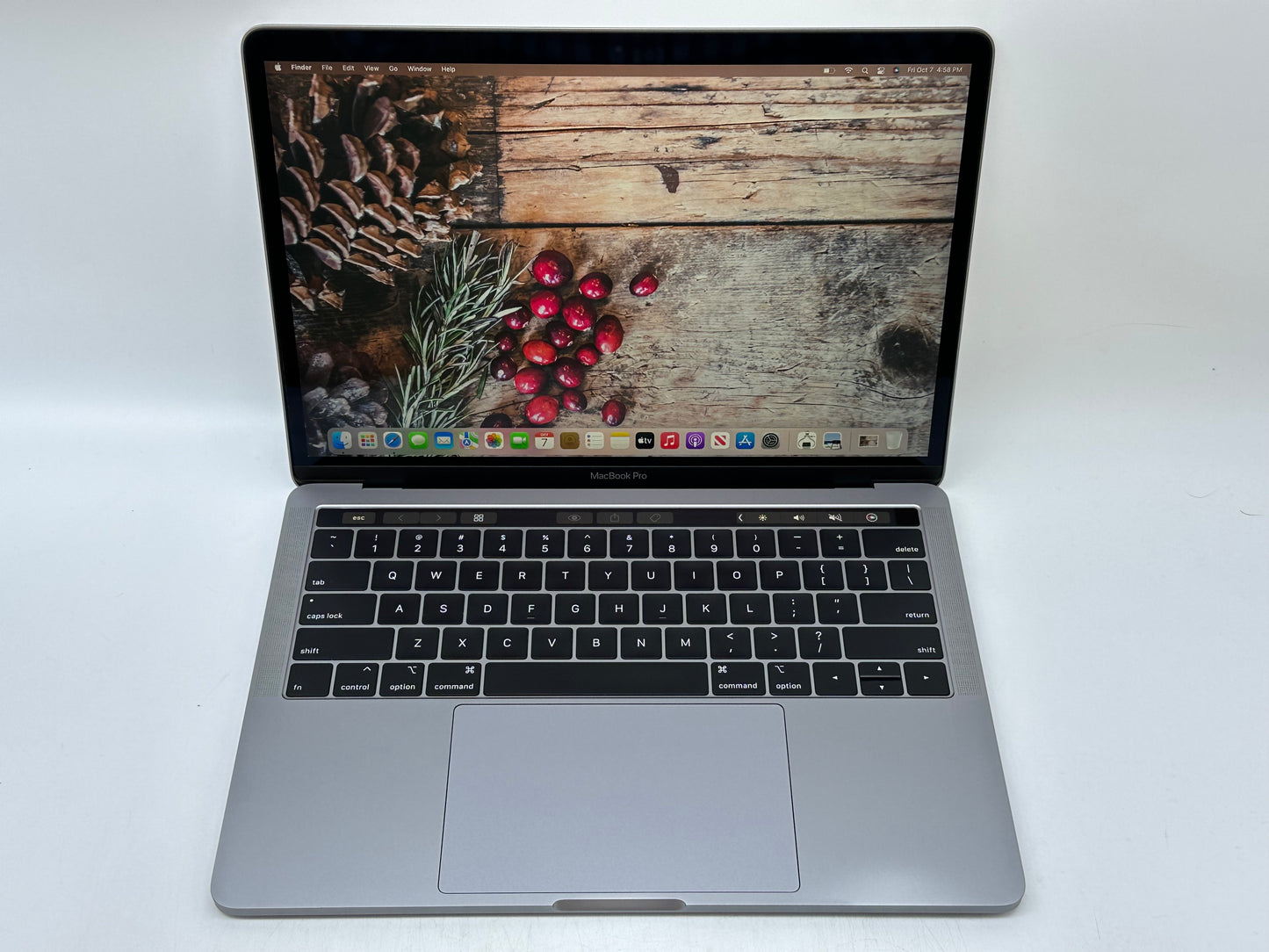 2020 macbook air m1 16gb RAM 256gb SSD