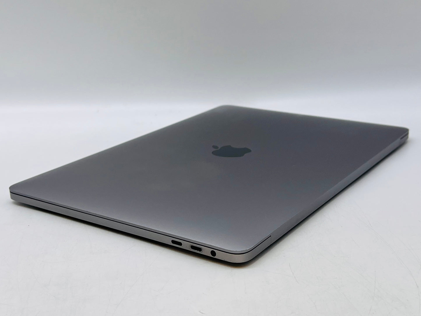 #4 MacBook Pro 2019/2019/2019/2017 in great Condition