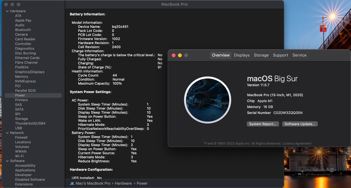 Apple 2020 13 in MacBook Pro M1 Chip 8-Core CPU 8-Core GPU 16GB RAM 256GB SSD