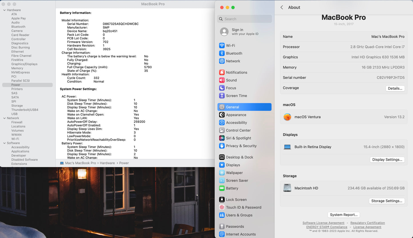 Apple 2017 MacBook Pro 15 in TB 2.8GHz Quad-Core i7 16GB RAM 256GB SSD RP555 2GB
