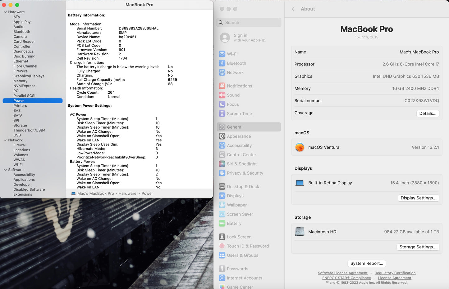Apple 2019 MacBook Pro 15 in TB 2.6GHz 6-Core i7 16GB RAM 1TB SSD RP555X 4GB