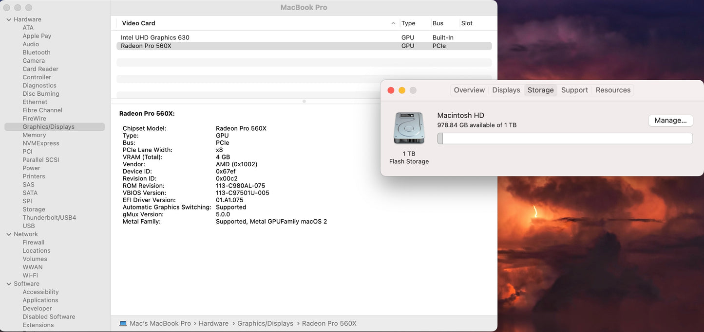 Apple 2019 MacBook Pro 15 in TB 2.4GHz 8-Core i9 32GB RAM 1TB SSD RP560X 4GB