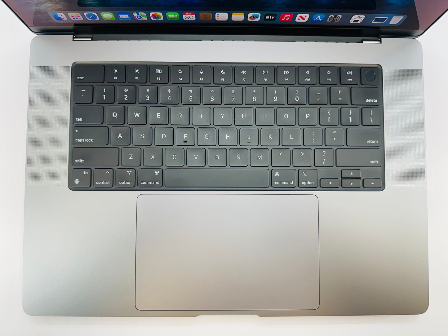 Apple 2023 MacBook Pro 16" M2 Max (38-Core GPU) 32GB RAM 1TB SSD AC+ - Excellent