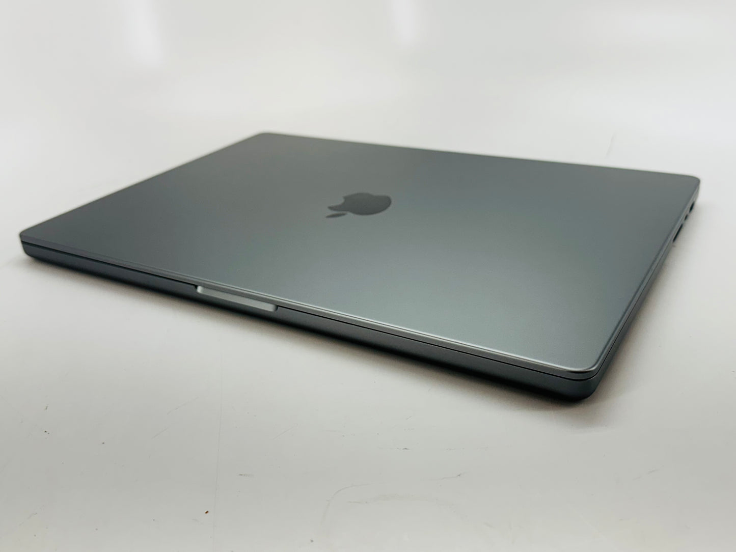 Apple 2021 MacBook Pro 16" M1 Max (32-Core GPU) 32GB RAM 512GB SSD Excellent