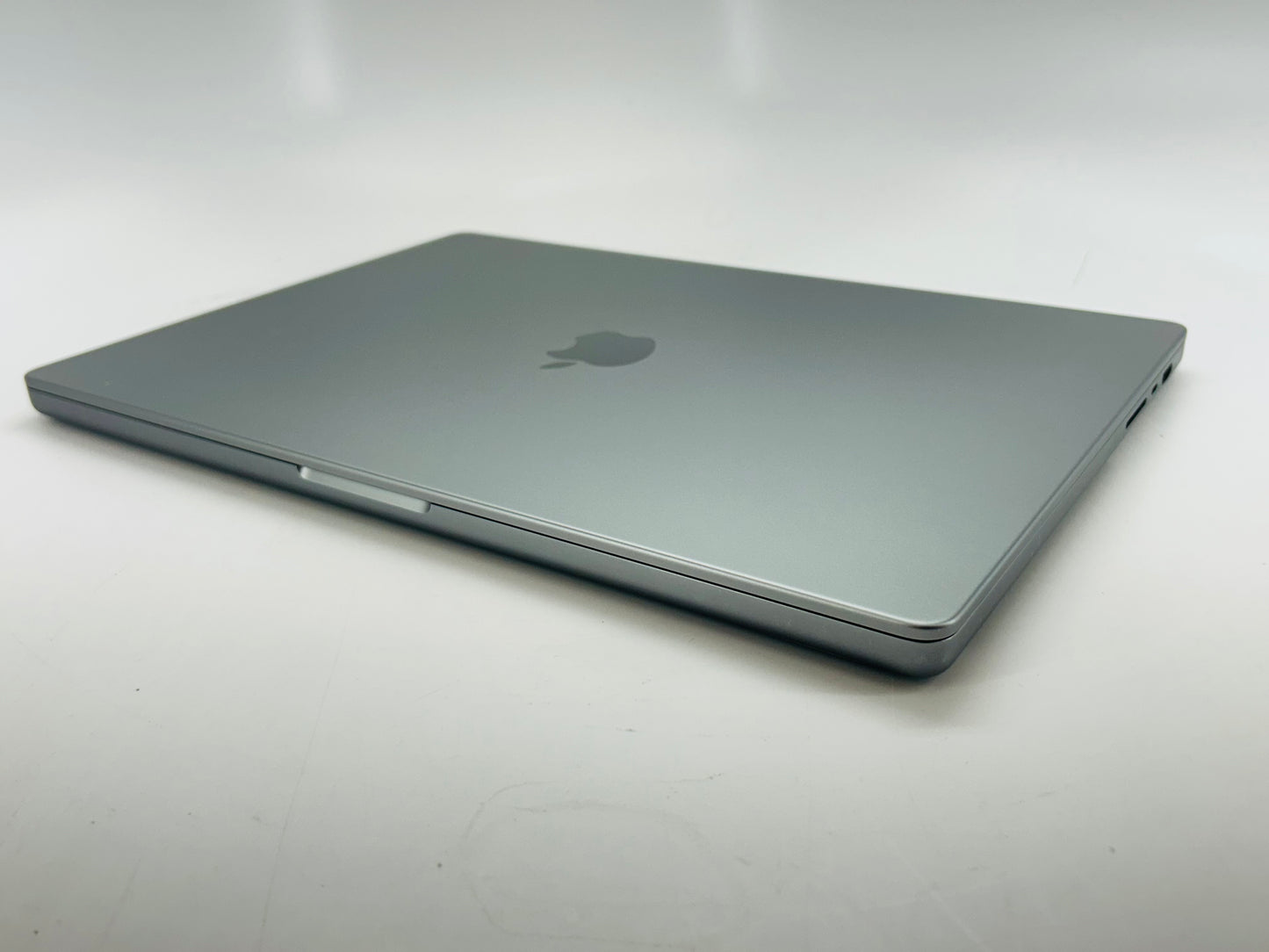 Apple 2023 MacBook Pro 16" M2 Pro (19-Core GPU) 32GB RAM 2TB SSD AC+ - Very good