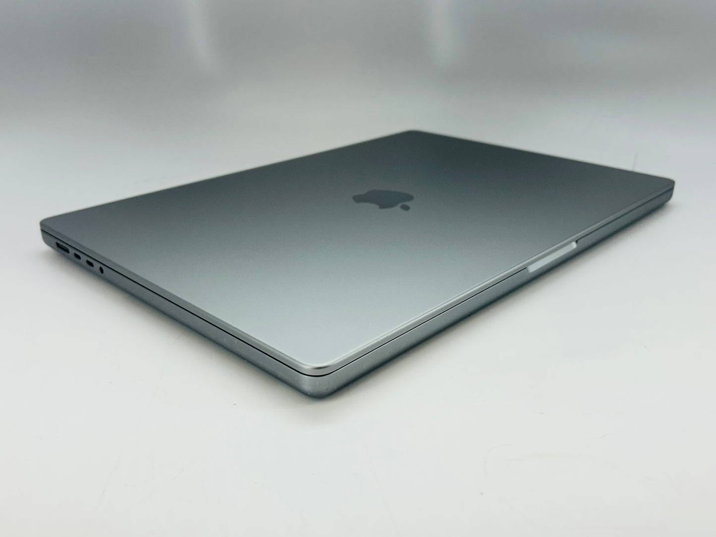 Apple 2023 MacBook Pro 16" M2 Pro (19-Core GPU) 32GB RAM 2TB SSD AC+ - Very good