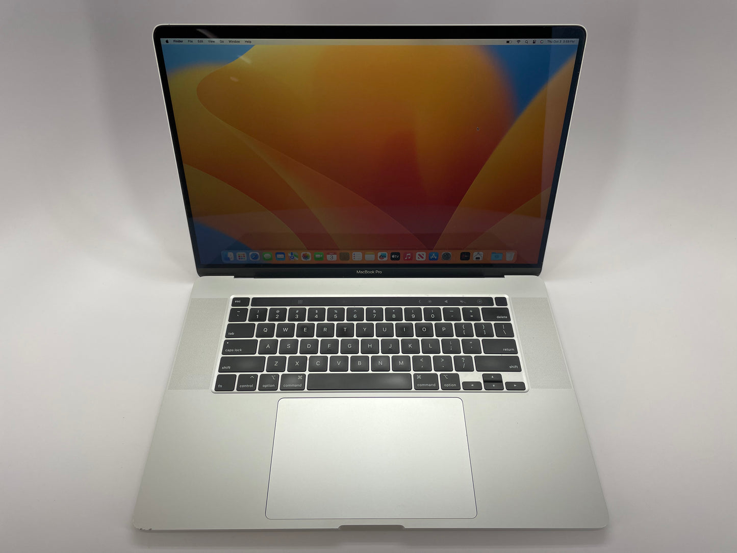 MacBook Pro 16 Touch Bar Silver 2019 2.6GHz i7 16GB 512GB - RP 5500M Good