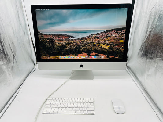 Apple 2020 iMac 27 in 5K 3.8GHz i7 32GB RAM 2TB SSD RP5500XT 8GB - Very Good