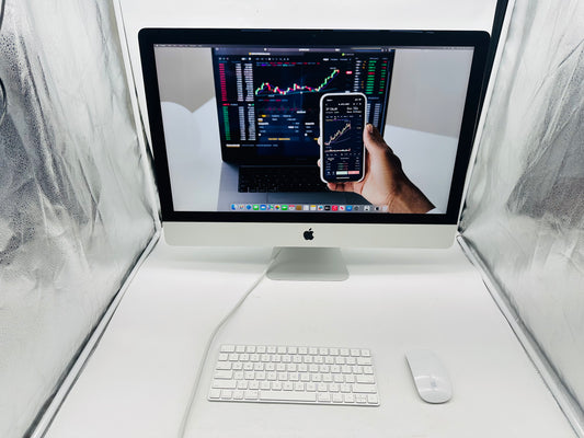 Apple 2017 iMac 27 in 5K 4.2GHz i7 64GB RAM 2TB SSD RP580 8GB - Excellent