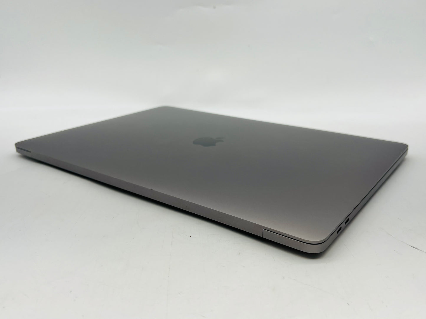 Apple 2019 MacBook Pro 16" 2.4GHz i9 64GB RAM 1TB SSD RP5500M 8GB - Very Good