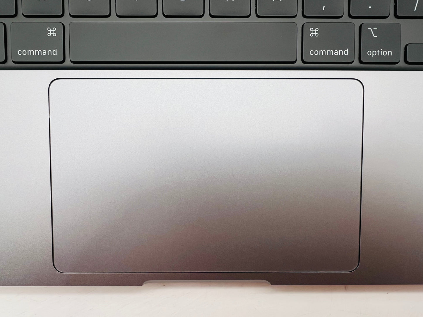 Apple 2021 MacBook Pro 14" M1 Pro (14-Core GPU) 16GB RAM 512GB SSD AC+ Excellent