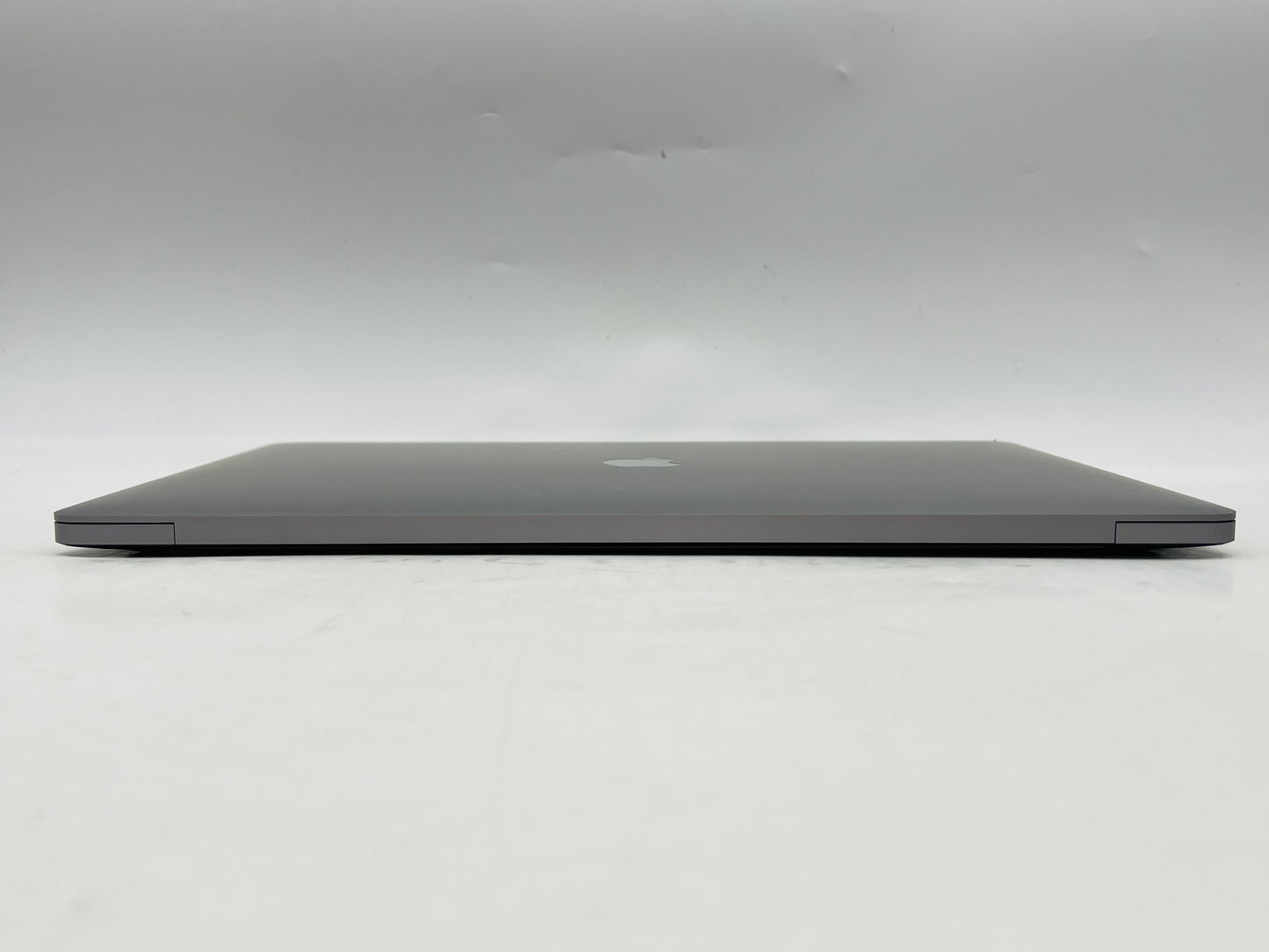 Apple 2019 16" MacBook Pro 2.6GHz i7 16GB RAM 512GB SSD RP5300M 4GB 32 Cycles!