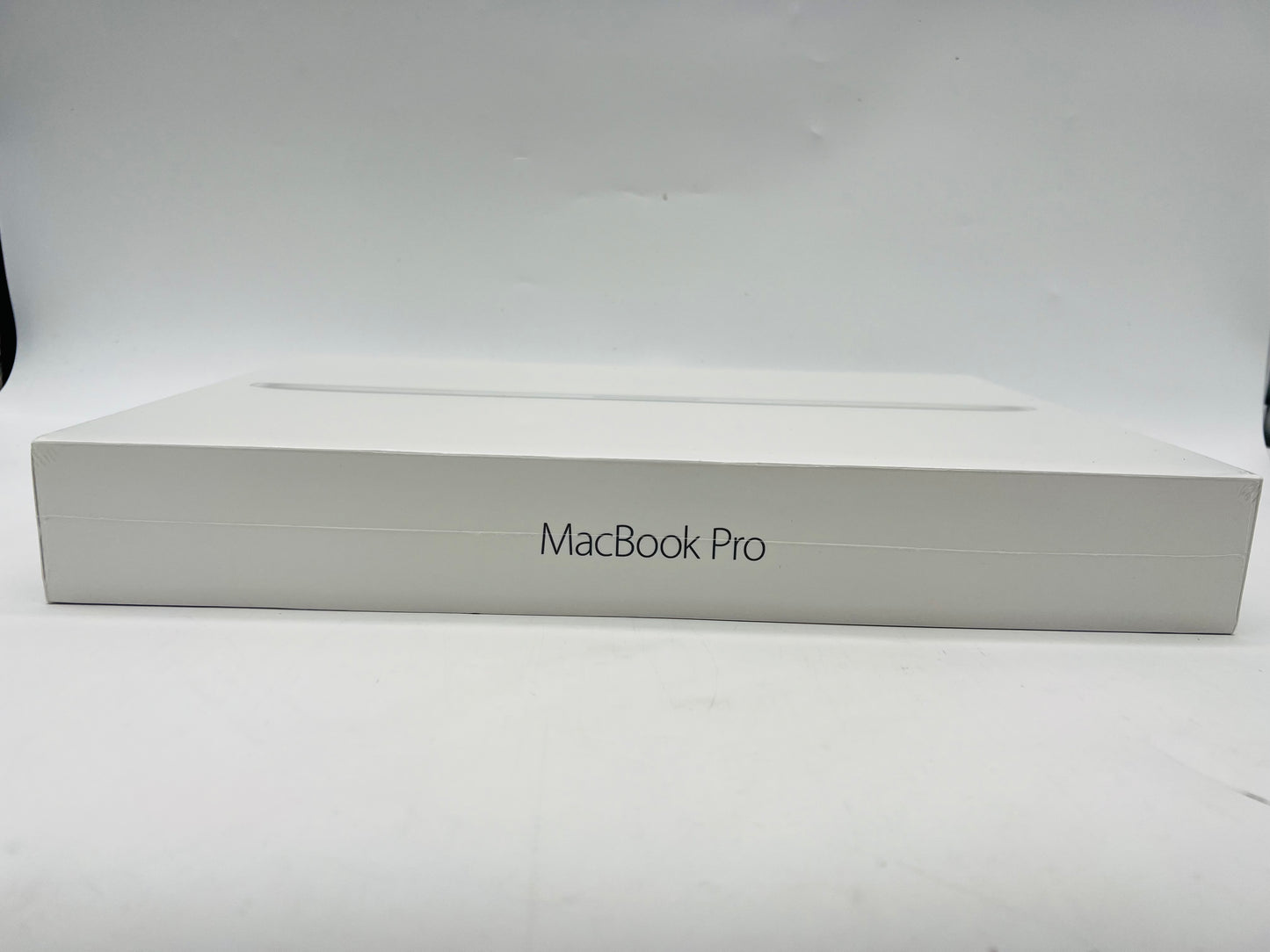 Apple 2015 MacBook Pro 15" 2.8GHz i7 16GB RAM 512GB SSD - Brand New