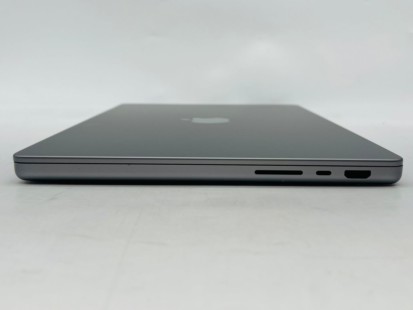 Apple 2021 MacBook Pro 14" M1 Pro (14-Core GPU) 16GB RAM 512GB SSD AC+ Very good