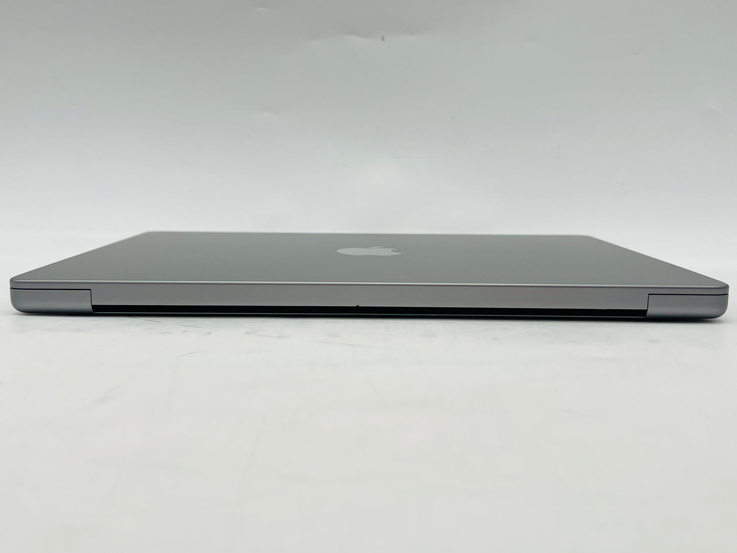 Apple 2021 MacBook Pro 14" M1 Pro (14-Core GPU) 16GB RAM 512GB SSD AC+ Very good