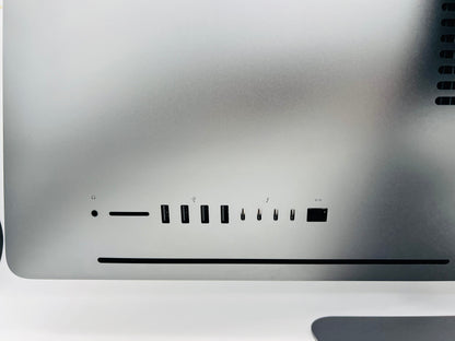 Apple 2017 iMac Pro 27 in 2.5GHz 14-Core Xeon W 64GB RAM 1TB SSD Vega 64 16GB