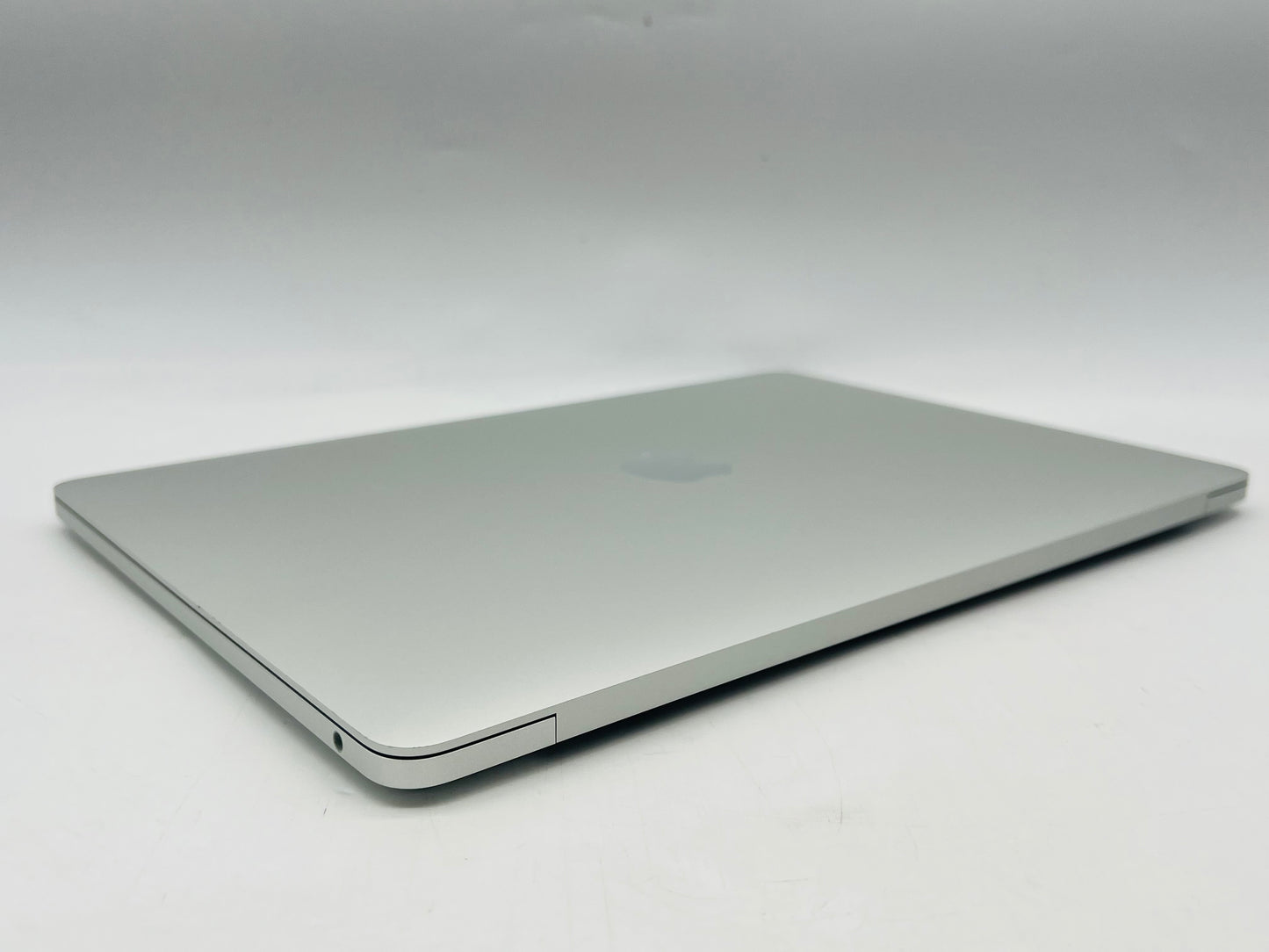 Apple 2022 MacBook Pro M2 3.5GHz (10-Core GPU) 16GB RAM 1TB SSD - Excellent
