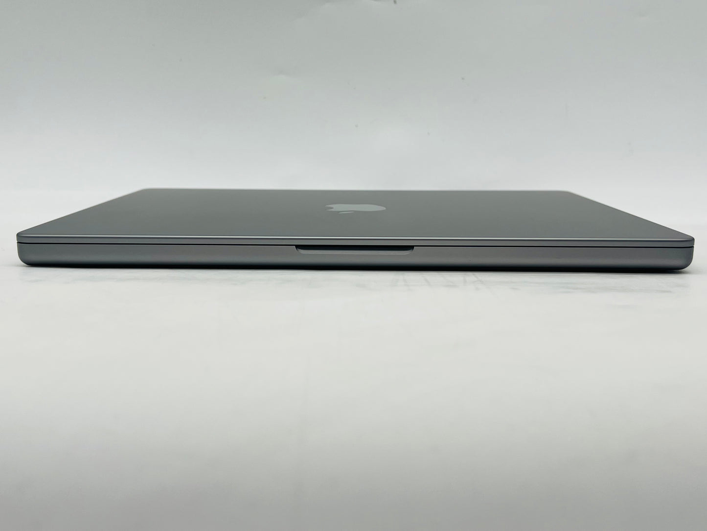 Apple 2021 MacBook Pro 14" M1 Pro (14-Core GPU) 16GB RAM 512GB SSD Excellent