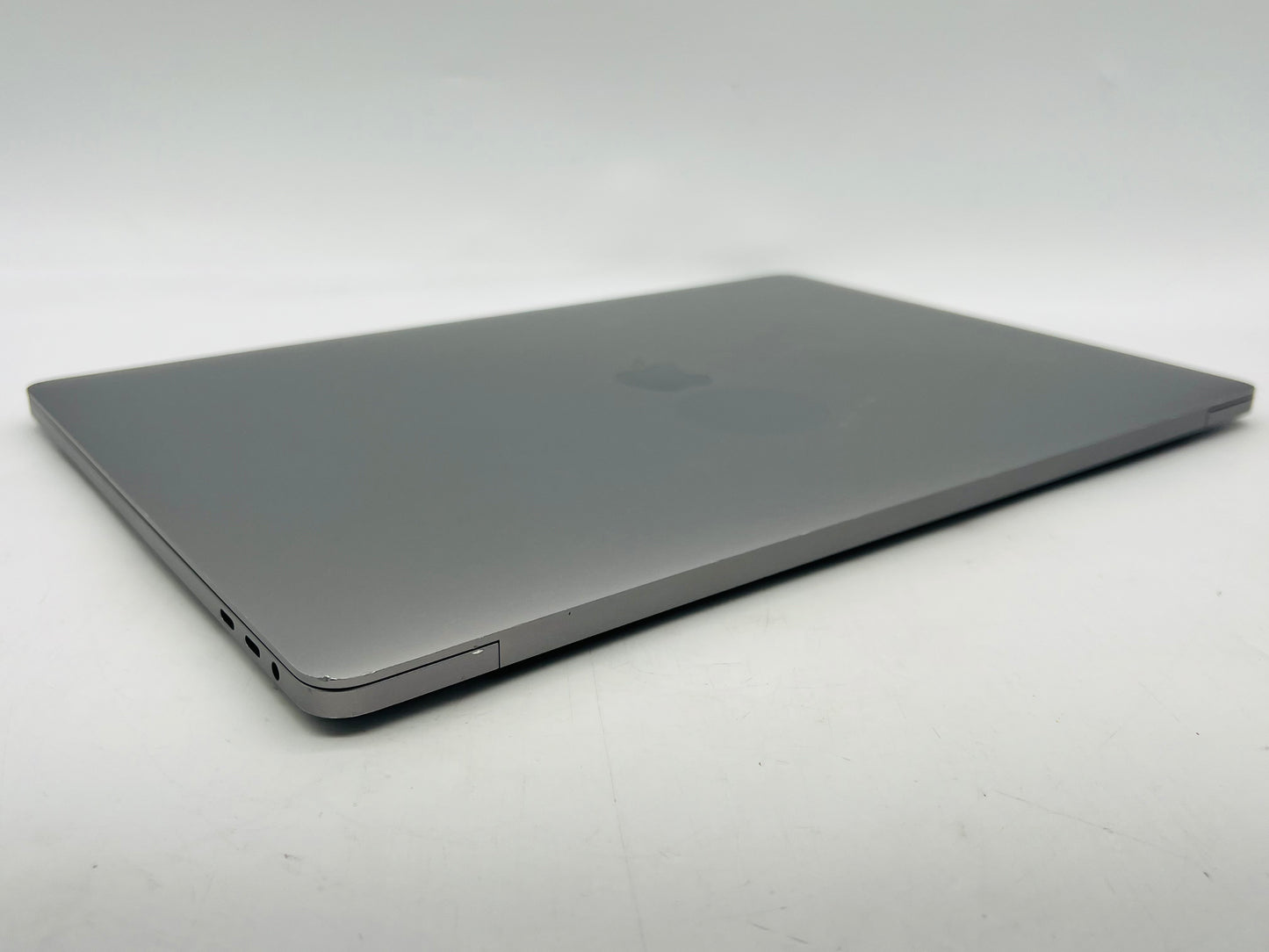 Apple 2019 MacBook Pro 16 in 2.3GHz i9 16GB RAM 1TB SSD RP5500M 4GB - Very Good