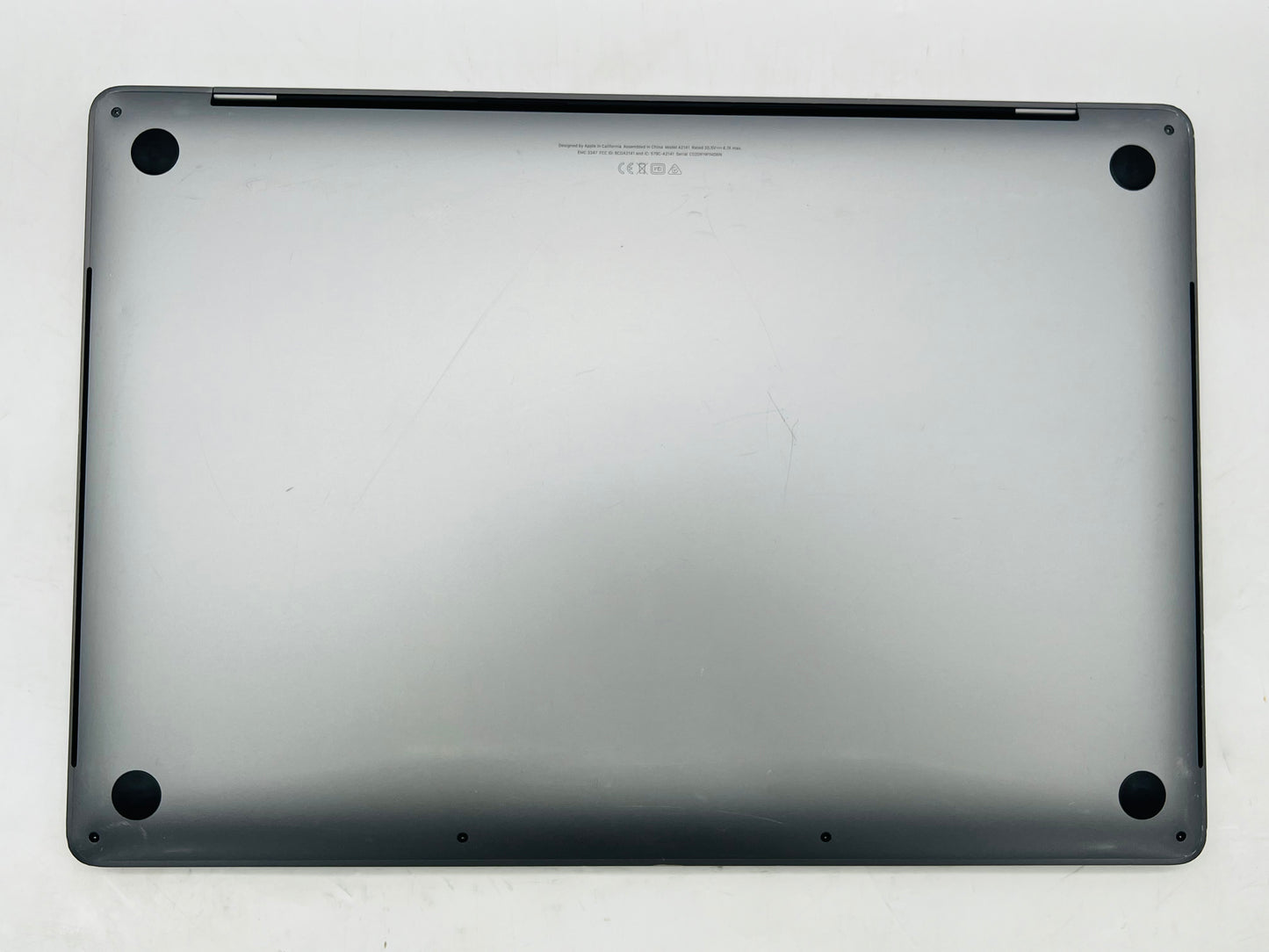 Apple 2019 MacBook Pro 16 in 2.3GHz i9 16GB RAM 1TB SSD RP5500M 4GB - Very Good