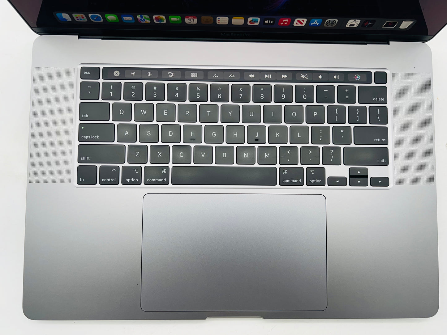 Apple 2019 MacBook Pro 16 in 2.3GHz i9 16GB RAM 1TB SSD RP5500M 4GB - Very Good