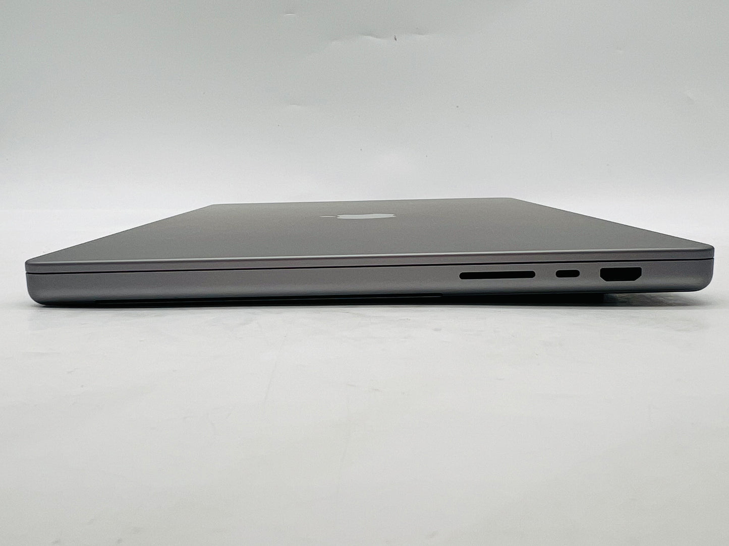 Apple 2023 MacBook Pro 16" M2 Max (38-Core GPU) 64GB RAM 4TB SSD AC+ - Excellent