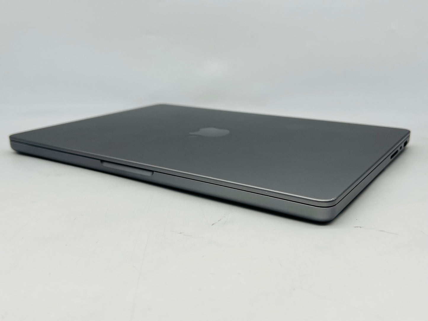 Apple 2021 MacBook Pro 14" M1 Pro (14-Core GPU) 16GB RAM 512GB SSD - Good