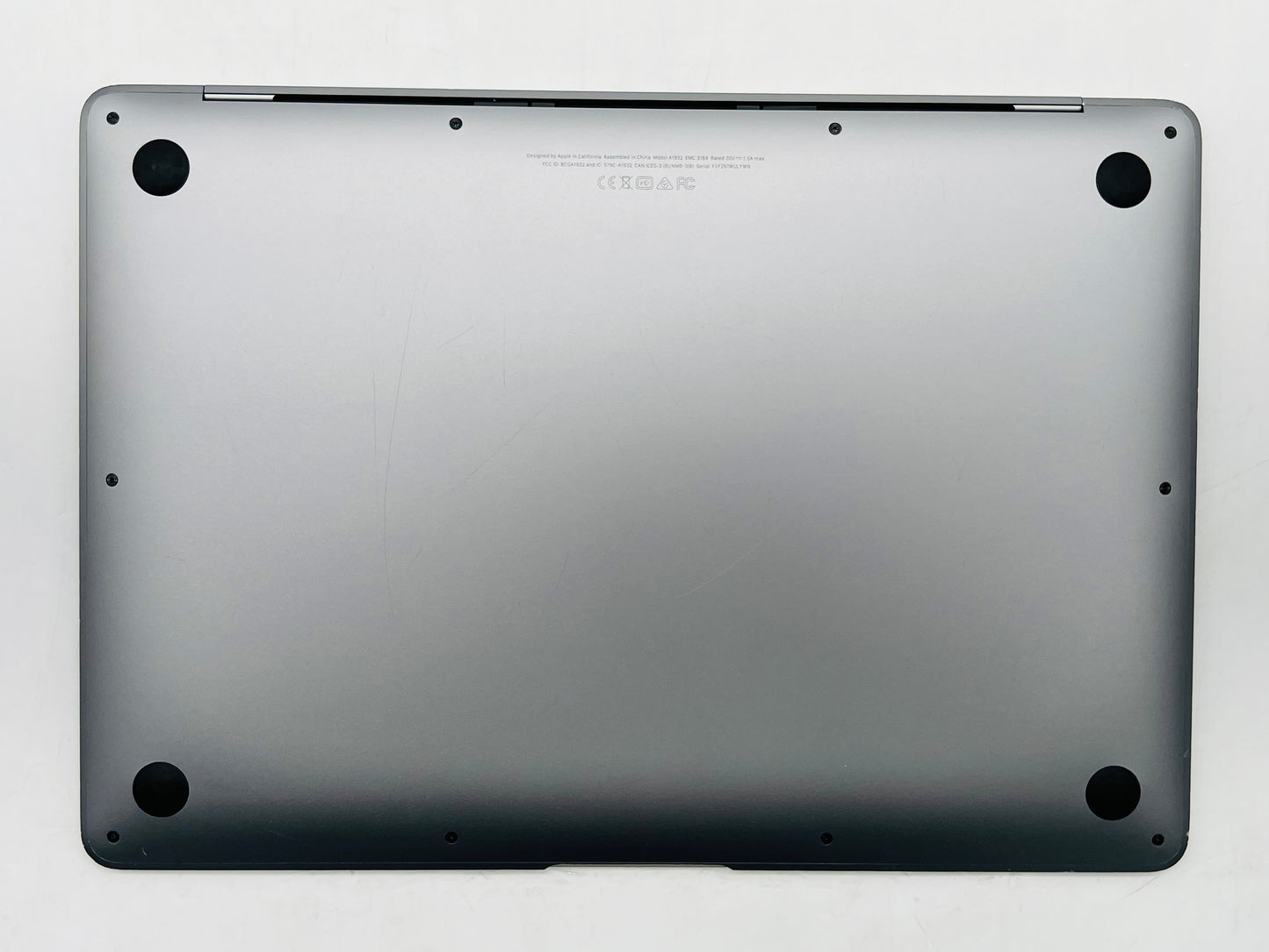 Apple 2019 MacBook Air 13 in 1.6GHz Dual-Core i5 16GB RAM 128GB SSD - Good