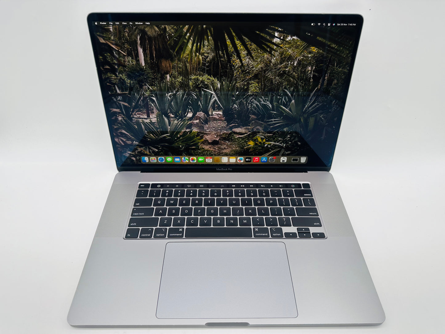 Apple 2019 MacBook Pro 16" 2.6GHz  i7 32GB RAM 512GB SSD RP5300M 4GB - Good