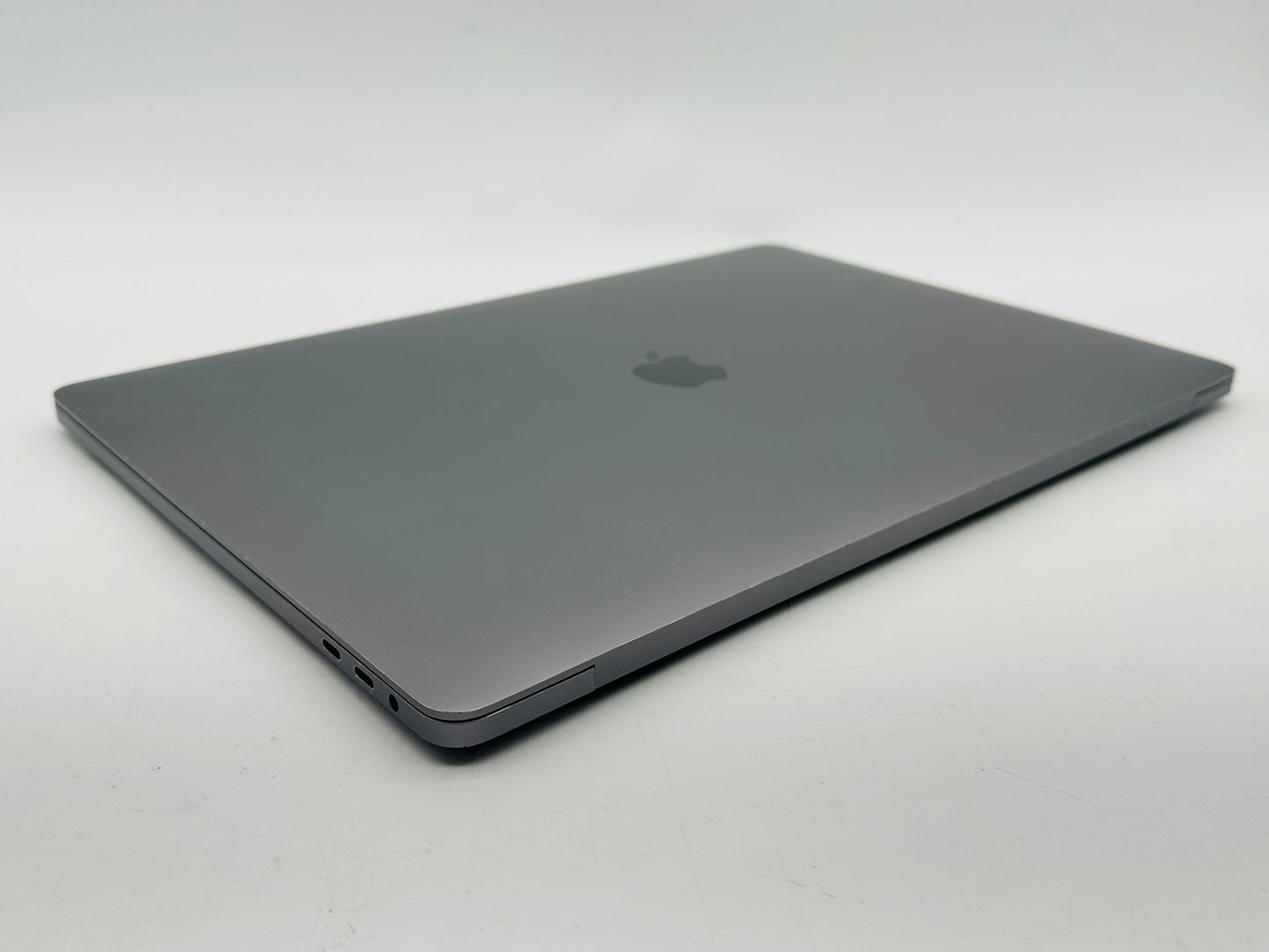 Apple 2019 MacBook Pro 16" 2.6GHz  i7 32GB RAM 512GB SSD RP5300M 4GB - Good