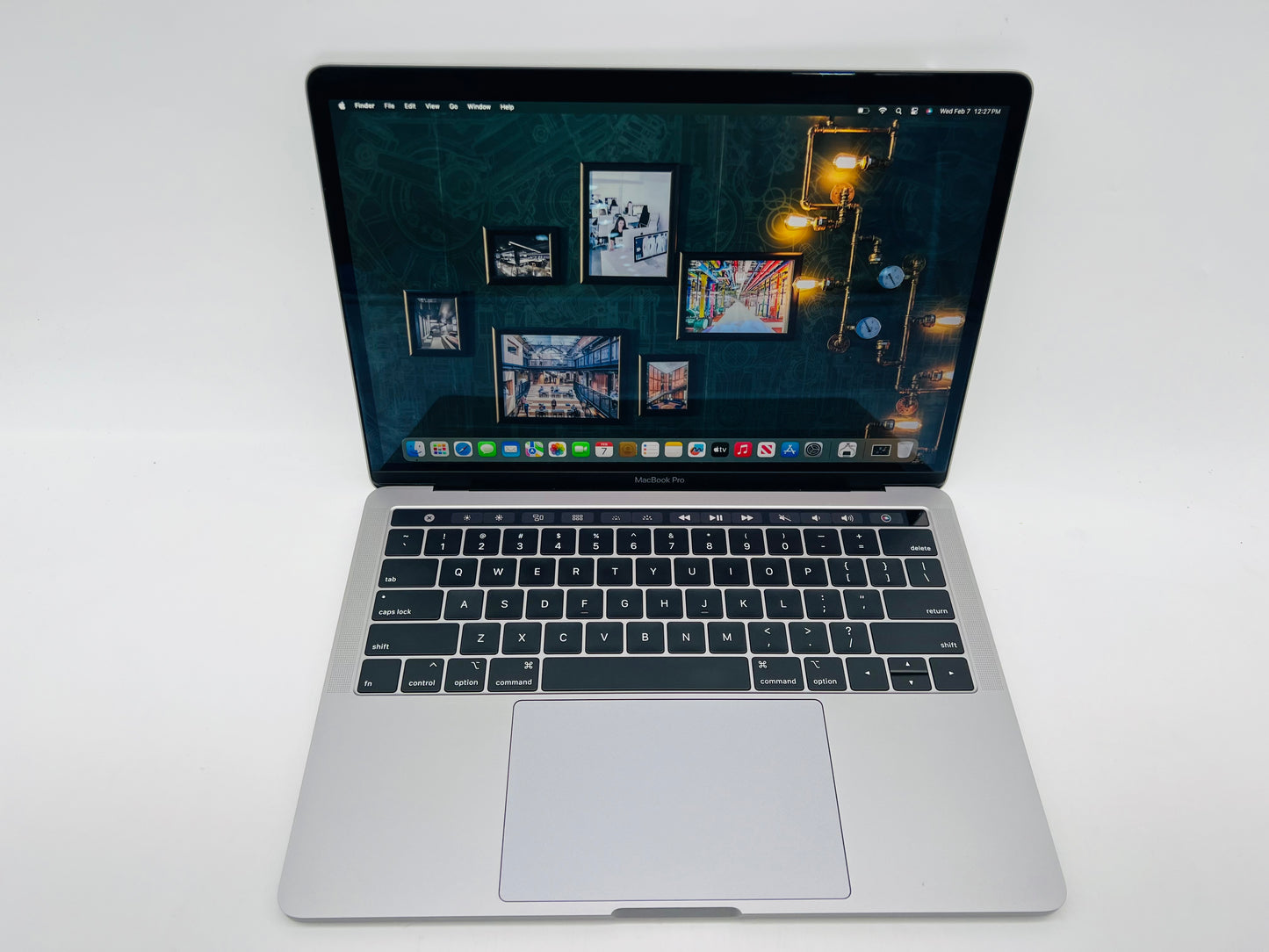 Apple 2019 MacBook Pro 13" TB 2.8GHz Quad-Core i7 16GB RAM 1TB SSD - Excellent