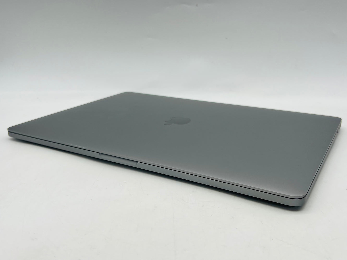 Apple 2019 MacBook Pro 16 in 2.3GHz i9 16GB RAM 1TB SSD RP5500M 4GB - Very Good
