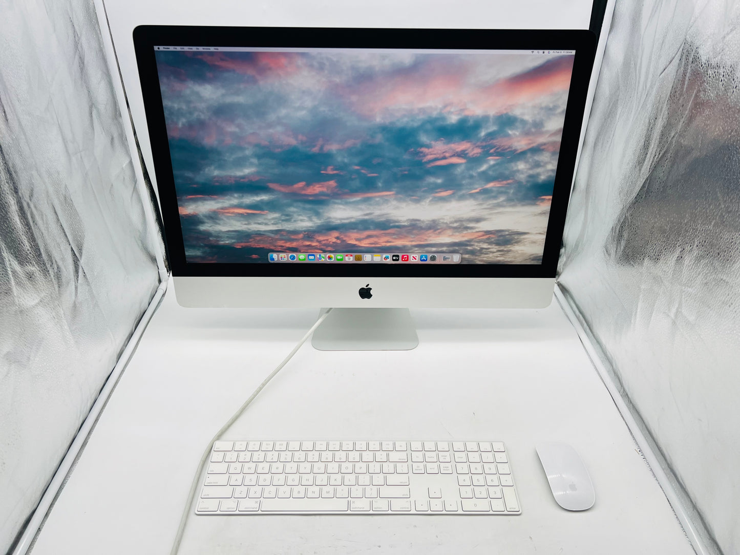 Apple 2020 iMac 27" 5K 3.6GHz i9 32GB RAM 1TB SSD RP5500 XT 8GB - Good