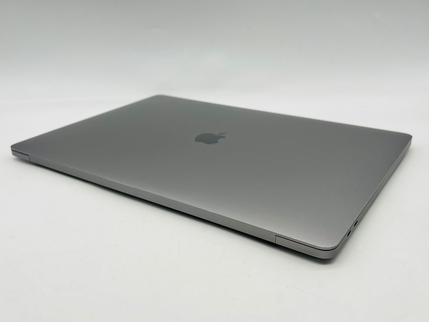 Apple 2019 MacBook Pro 16 in 2.4GHz i9 32GB RAM 1TB SSD RP5500M 4GB - Good