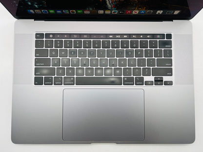 Apple 2019 MacBook Pro 16 in 2.4GHz i9 32GB RAM 1TB SSD RP5600M 8GB - Excellent