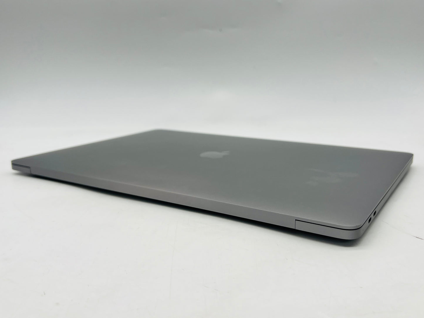 Apple 2019 MacBook Pro 16 in 2.3GHz i9 32GB RAM 1TB SSD RP5500M 4GB - Very Good