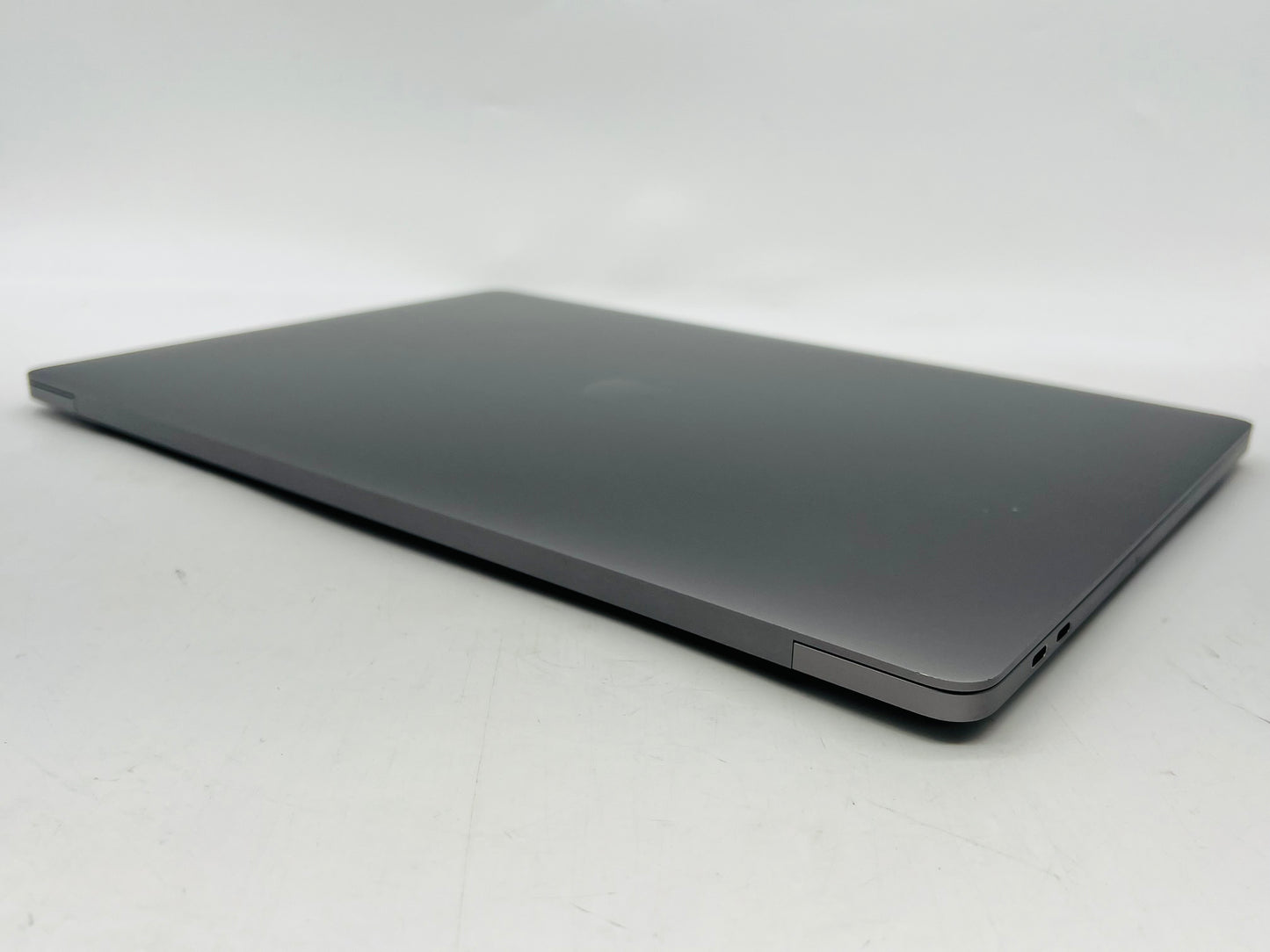 Apple 2019 MacBook Pro 16" TB 2.4GHz i9 32GB RAM 2TB SSD RP5500M 8GB - Very good