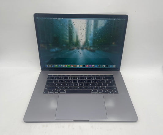 Apple 2019 MacBook Pro 15 in 2.6GHz i7 16GB RAM 512GB SSD RP555X 4GB - Good