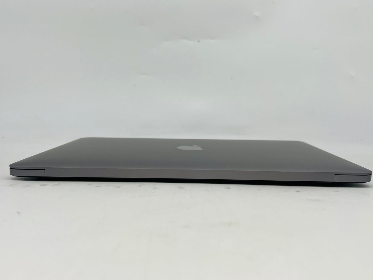 Apple 2020 MacBook Pro 13" M1 (8-Core GPU) 8GB RAM 256GB SSD - Excellent