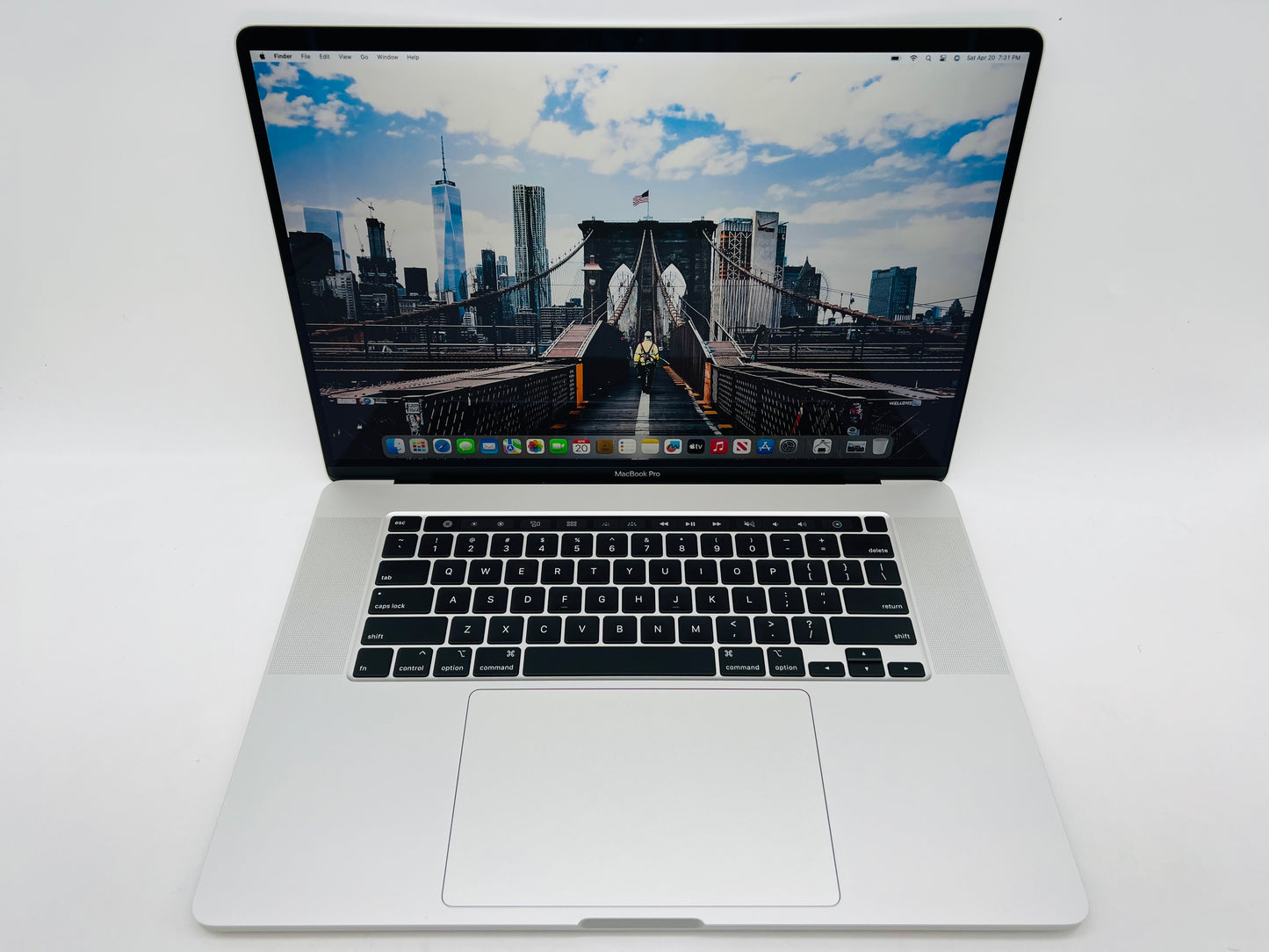 Apple 2019 MacBook Pro 16" 2.6GHz i7 16GB RAM 512GB SSD RP5300M 4GB - Excellent