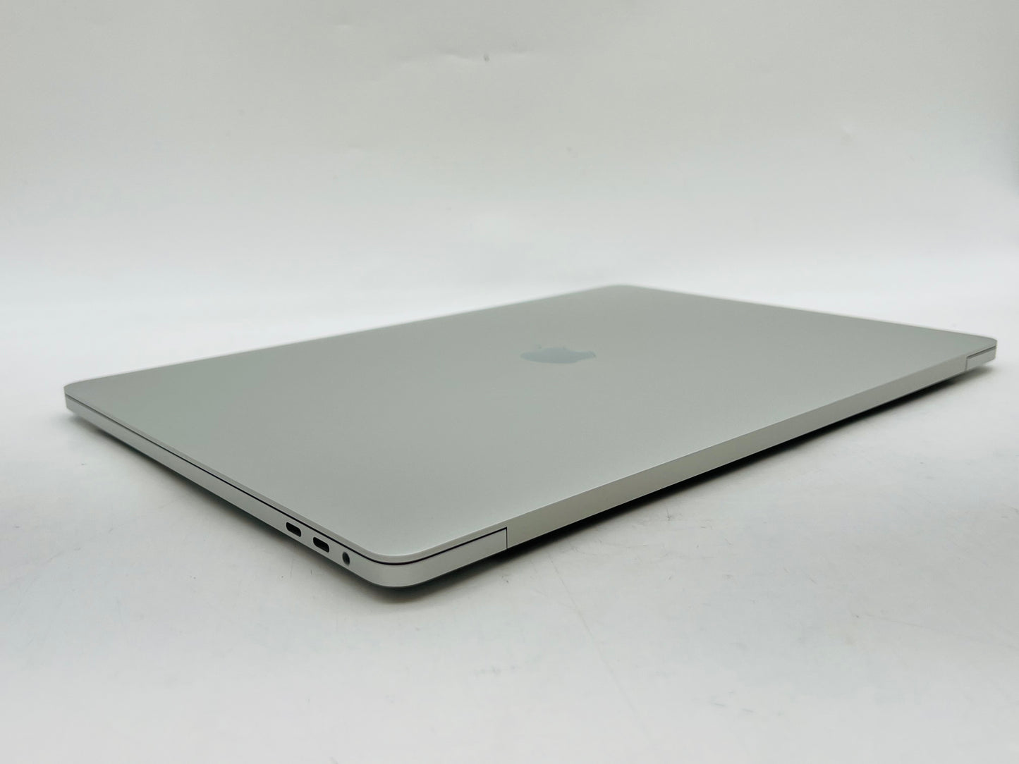 Apple 2019 MacBook Pro 16" 2.6GHz i7 16GB RAM 512GB SSD RP5300M 4GB - Excellent